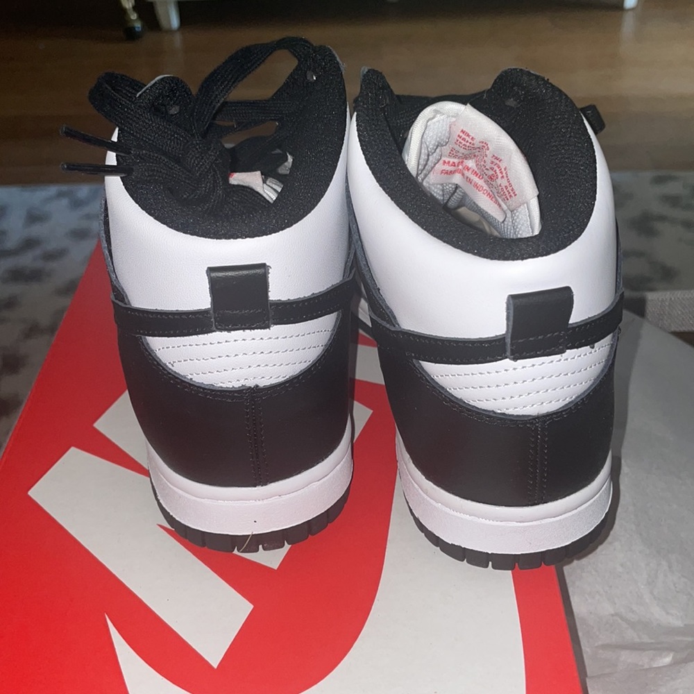 Nike Dunks High - image 5